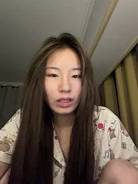 Snapshot of Uugirl00 chatting on July 27, 4:14 pm Uugirl00 online show from July 27, 4:14 pm
