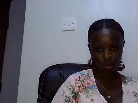 Snapshot of sexxy_baiby chatting on June 20, 5:16 pm sexxy baiby online show from June 20, 5:16 pm