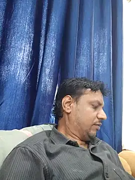 Snapshot of 01Rexo chatting on August 6, 3:52 am 01Rexo online show from August 6, 3:52 am
