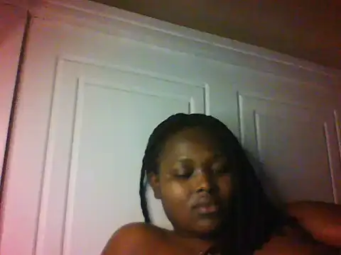 Snapshot of sexybabie1 chatting on June 25, 5:12 am sexybabie1 online show from June 25, 5:12 am