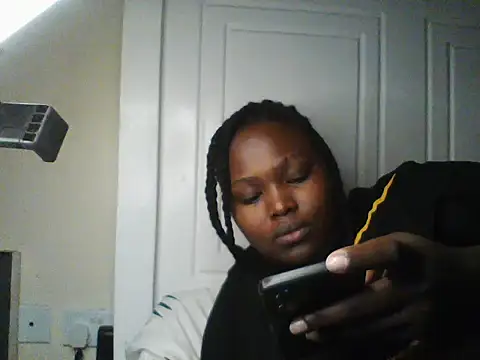 Snapshot of sexybabie1 chatting on July 23, 10:29 pm sexybabie1 online show from July 23, 10:29 pm