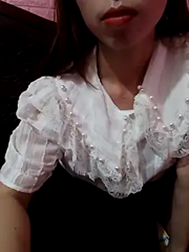 Snapshot of Ola_sexyy chatting on June 22, 9:17 am Ola sexyy online show from June 22, 9:17 am