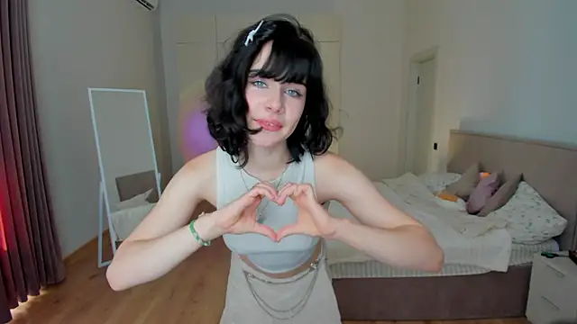 Snapshot of Ellie_baillie chatting on July 1, 6:26 am Ellie baillie online show from July 1, 6:26 am