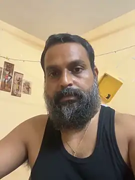 Snapshot of beast_bearded_dady chatting on June 22, 8:00 am beast bearded dady online show from June 22, 8:00 am