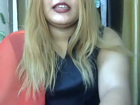 Snapshot of Sexyy_Sana chatting on July 15, 5:40 pm Sexyy Sana online show from July 15, 5:40 pm