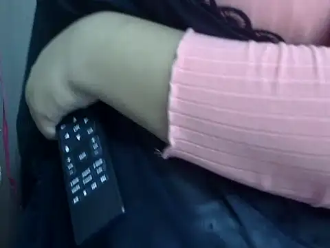 Snapshot of Sexyy_Sana chatting on July 31, 3:44 pm Sexyy Sana online show from July 31, 3:44 pm