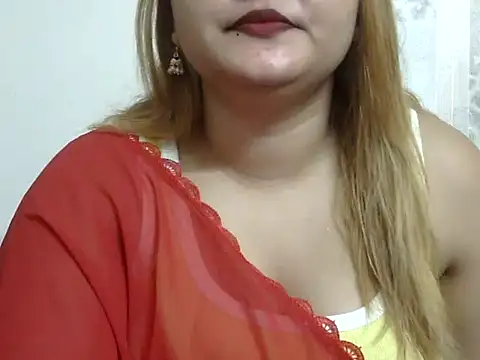 Snapshot of Sexyy_Sana chatting on August 1, 3:22 pm Sexyy Sana online show from August 1, 3:22 pm