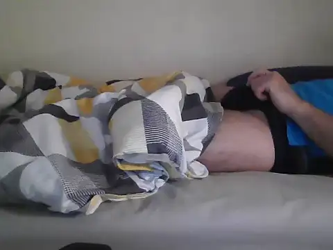 Snapshot of a5ar5rooooov chatting on February 22, 7:29 am a5ar5rooooov online show from February 22, 7:29 am