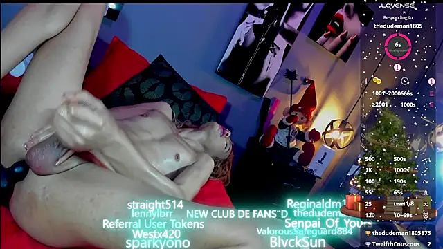 love amor  online show from December 19, 8:13 am