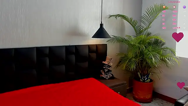 love amor  online show from November 9, 4:16 pm