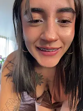 Snapshot of JennaNovva chatting on August 8, 3:14 pm JennaNovva online show from August 8, 3:14 pm