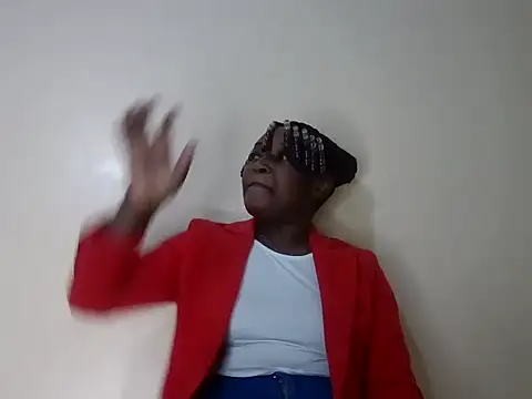 Snapshot of Lovey_nyams chatting on June 22, 11:35 pm Lovey nyams online show from June 22, 11:35 pm