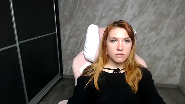 Reginasmilee online show from January 15, 2:27 am