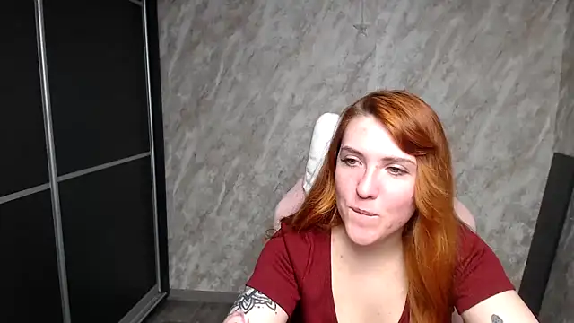 Reginasmilee online show from March 1, 2:08 pm