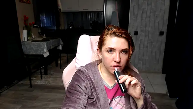 Reginasmilee online show from April 29, 2:48 am