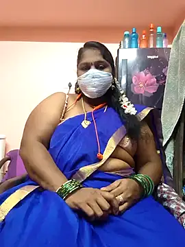 Snapshot of yalini1431 chatting on July 6, 7:49 pm yalini1431 online show from July 6, 7:49 pm