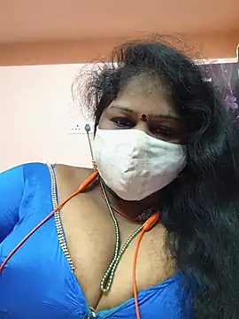 Snapshot of yalini1431 chatting on July 24, 9:24 pm yalini1431 online show from July 24, 9:24 pm