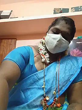 Snapshot of yalini1431 chatting on July 28, 8:01 pm yalini1431 online show from July 28, 8:01 pm