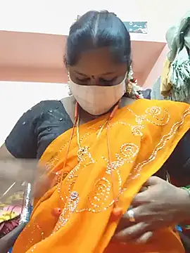 Snapshot of yalini1431 chatting on July 31, 7:46 pm yalini1431 online show from July 31, 7:46 pm