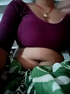 Snapshot of Hot_Shoniya chatting on August 1, 5:40 am Hot Shoniya online show from August 1, 5:40 am