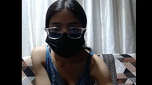 Snapshot of Misty_09 chatting on July 8, 4:28 am Misty 09 online show from July 8, 4:28 am