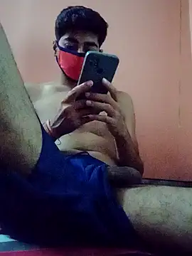 Snapshot of Rahul_69_r chatting on June 23, 8:45 am Rahul 69 r online show from June 23, 8:45 am
