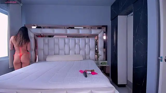 SarahPreston online show from January 12, 9:51 pm