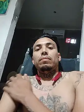 luis22fuego online show from July 4, 12:55 pm