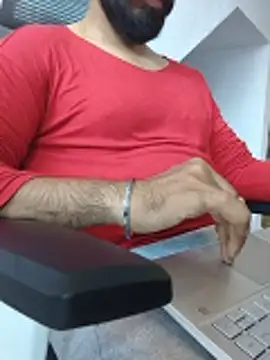Snapshot of 8inch_hunk19 chatting on June 29, 10:15 am 8inch hunk19 online show from June 29, 10:15 am