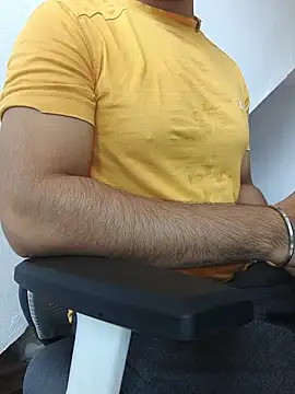 Snapshot of 8inch_hunk19 chatting on July 23, 6:00 am 8inch hunk19 online show from July 23, 6:00 am