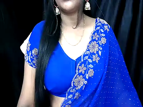 Snapshot of Shara20 chatting on July 11, 3:59 pm Shara20 online show from July 11, 3:59 pm