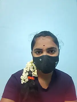 Snapshot of Megavarthinii chatting on June 26, 1:54 am Megavarthinii online show from June 26, 1:54 am