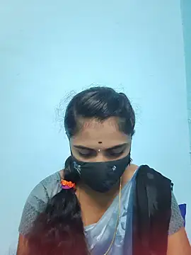 Snapshot of Megavarthinii chatting on June 30, 1:45 pm Megavarthinii online show from June 30, 1:45 pm