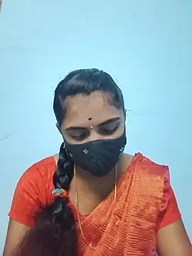 Snapshot of Megavarthinii chatting on July 8, 3:27 pm Megavarthinii online show from July 8, 3:27 pm