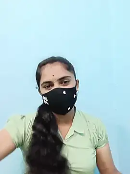 Snapshot of Megavarthinii chatting on July 28, 2:57 pm Megavarthinii online show from July 28, 2:57 pm