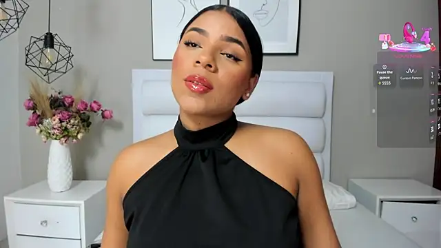 christineowens  online show from June 30, 3:07 am