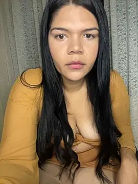 Snapshot of Miss_Sami0921 chatting on July 16, 3:56 am Miss Sami0921 online show from July 16, 3:56 am