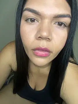 Snapshot of Miss_Sami0921 chatting on July 19, 4:49 am Miss Sami0921 online show from July 19, 4:49 am