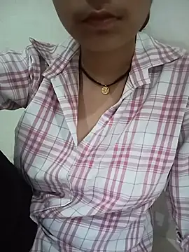 Snapshot of KumKum_567 chatting on July 4, 2:12 pm KumKum 567 online show from July 4, 2:12 pm