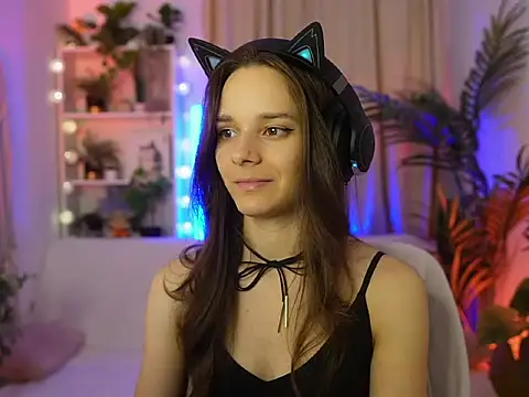 Snapshot of Anna_Leah_ chatting on July 25, 6:16 pm Anna Leah online show from July 25, 6:16 pm