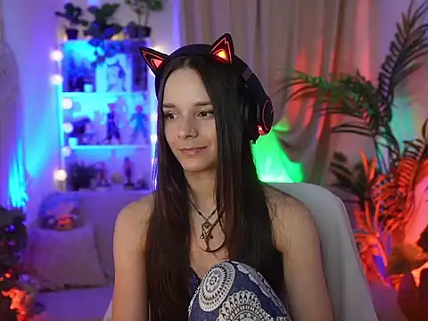 Snapshot of Anna_Leah_ chatting on July 28, 7:39 pm Anna Leah online show from July 28, 7:39 pm