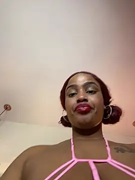 Snapshot of Ayla_Noir chatting on July 31, 10:42 pm Ayla Noir online show from July 31, 10:42 pm