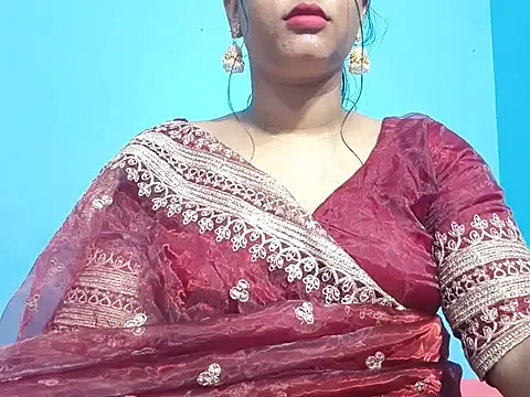 Snapshot of Adhiti_1 chatting on June 28, 6:14 pm Adhiti 1 online show from June 28, 6:14 pm