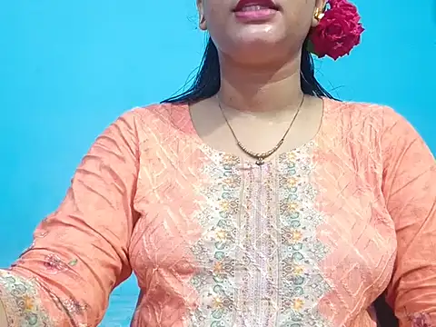 Snapshot of Adhiti_1 chatting on August 1, 6:29 pm Adhiti 1 online show from August 1, 6:29 pm