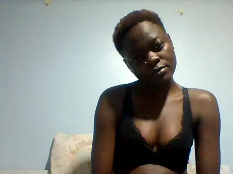 Mary Leenie online show from June 28, 12:05 am