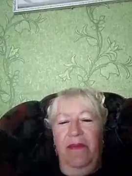 EmmaSwan555 online show from July 5, 10:33 am