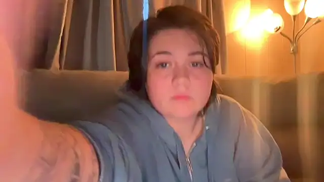 BugsAndDazey online show from June 27, 1:32 am