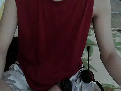 Snapshot of XorCouple chatting on July 7, 1:48 pm XorCouple online show from July 7, 1:48 pm
