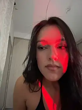 shantalgray   online show from July 31, 2:44 am