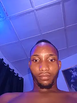 Snapshot of Niceman010 chatting on July 6, 2:52 am Niceman010 online show from July 6, 2:52 am